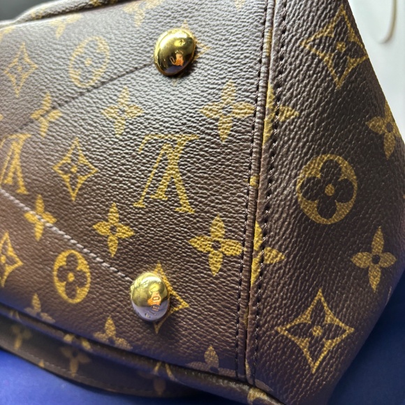 Louis Vuitton Pallas Monogram Canvas Tote – Red Accent - Picture 6 of 9